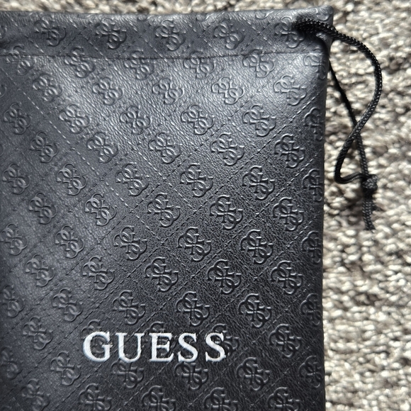 Guess Sunglasses Rose Colored Lenses NEW - Picture 6 of 7